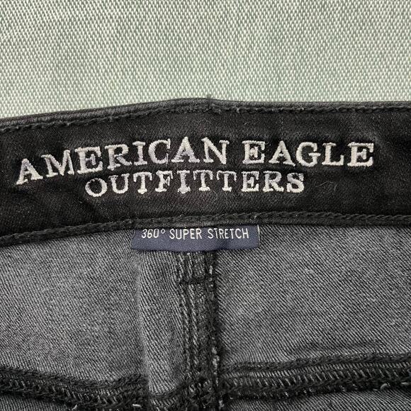 American Eagle Junior's 4 Hi-Rise Shortie Black Denim Shorts - Picture 5 of 5